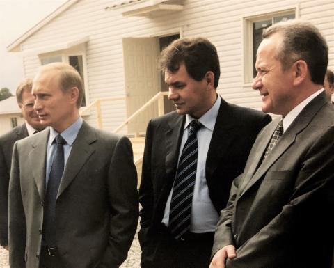 ПРЕЗИДЕНТ РОССИИ В.ПУТИН, МИНИСТР ГО, ЧС С.ШОЙГУ, ГУБЕРНАТОР И.ФАРХУТДИНОВ.jpg